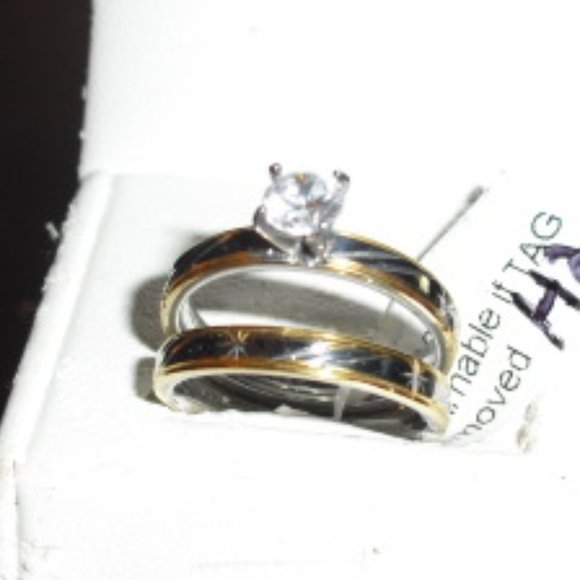 Jewelry - Beautiful Gold & Steel Wedding Set NWT
